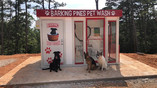 Barking Pines Pet Wash