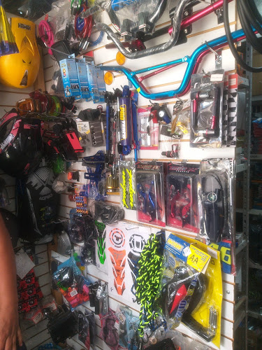 Opiniones de ZONA bicimoto en Guayaquil - Tienda de motocicletas