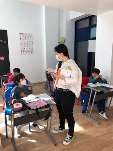 Avaliações doPonte da China - Escola de Mandarim do Porto em Porto - Escola de idiomas