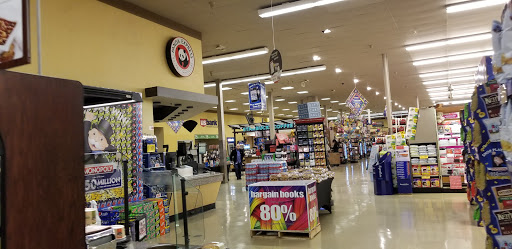 Grocery Store «Vons», reviews and photos, 8201 Topanga Canyon Blvd, Canoga Park, CA 91304, USA