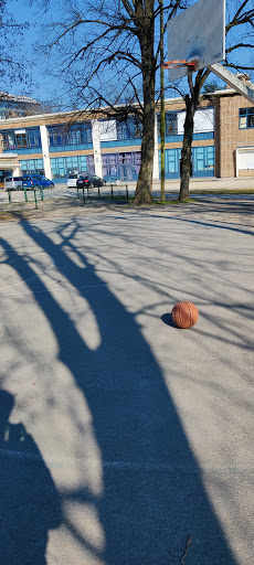 Basketball court Evere