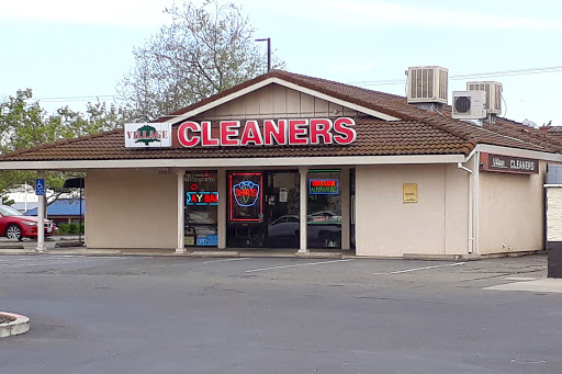 Dry Cleaner «Village Cleaners», reviews and photos, 2709 Marconi Ave # B, Sacramento, CA 95821, USA