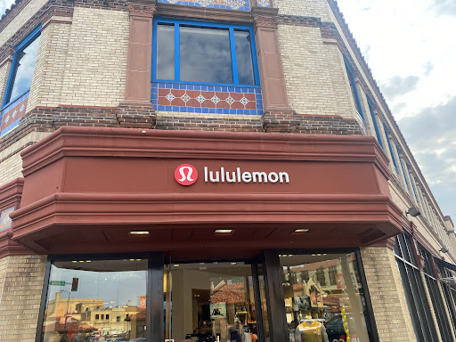 Sportswear Store «lululemon», reviews and photos, 444 Nichols Rd, Kansas City, MO 64112, USA