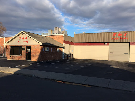 Auto Body Shop «T & J Auto Body», reviews and photos, 36 Jencks St, East Hartford, CT 06108, USA