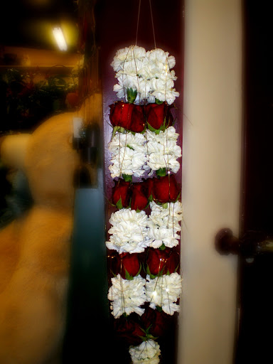 Florist «Al-Medina Floral & Gifts», reviews and photos, 1021 N Sylvania Ave, Fort Worth, TX 76111, USA