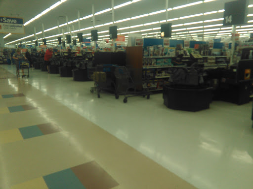 Department Store «Walmart Supercenter», reviews and photos, 5815 Norell Ave N, Oak Park Heights, MN 55082, USA