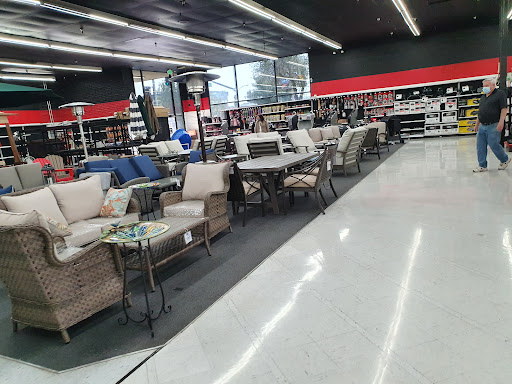 Hardware Store «DIY Center», reviews and photos, 3221 W Magnolia Blvd, Burbank, CA 91505, USA