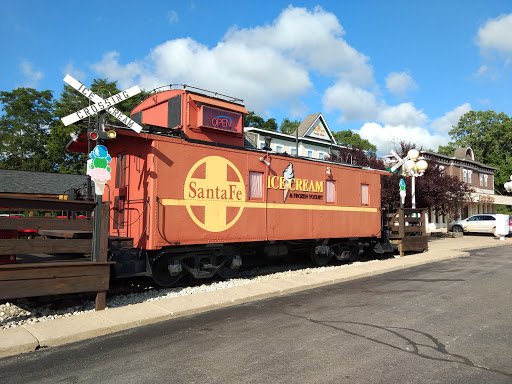 Beer Store «Whistle Stop Party Store», reviews and photos, 2387 E Grand River Ave, Howell, MI 48843, USA