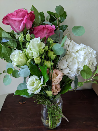 Florist «Pure Design», reviews and photos, 500 S 22nd St, Philadelphia, PA 19146, USA