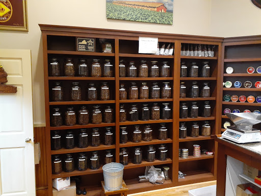 Tobacco Shop «Milan Tobacconists, Inc.», reviews and photos, 309 S Jefferson St, Roanoke, VA 24011, USA