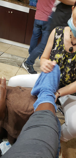 Beauty Salon «Eminence Nail & Spa», reviews and photos, 3495 Buckhead Loop NE #230, Atlanta, GA 30326, USA