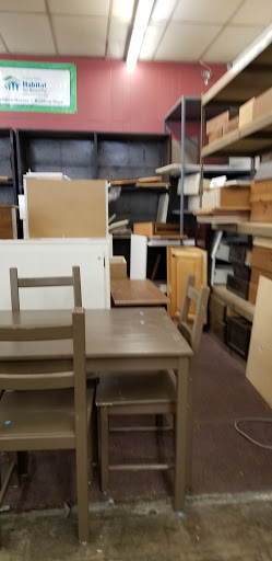 Thrift Store «Pomona Valley Habitat For Humanity ReStore», reviews and photos, 4609 Holt Blvd, Montclair, CA 91763, USA