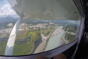 Skydive Extreme Yeti image