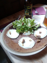 Photo n°90 de CREPERIE DE LA ROCHE à La Roche-Bernard ()