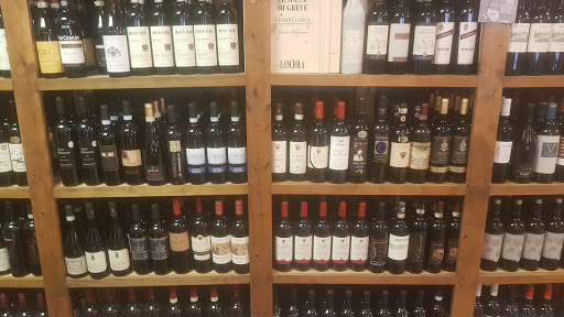 Wine Store «Fine Wine Source Inc», reviews and photos, 16721 Middlebelt Rd, Livonia, MI 48154, USA