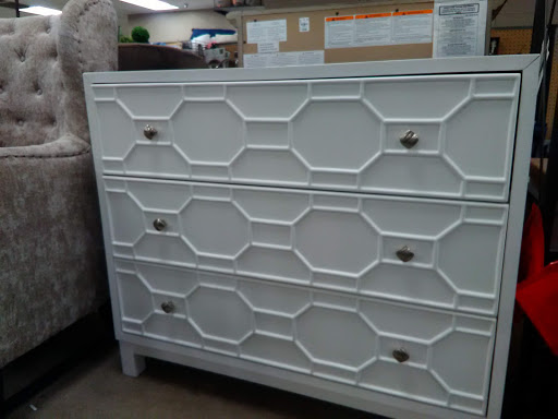 Home Goods Store «Tuesday Morning», reviews and photos, 118 W 21st St, Norfolk, VA 23517, USA