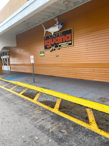 Night Club «Cafe Iguana Pines», reviews and photos, 8358 Pines Blvd, Pembroke Pines, FL 33024, USA
