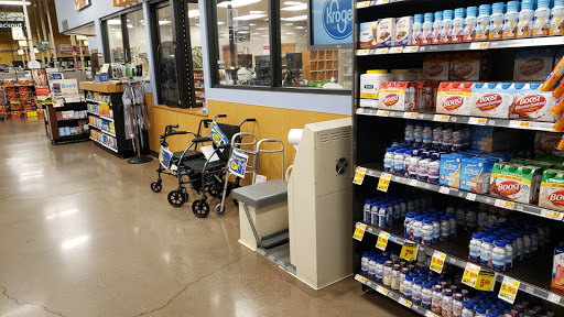 Grocery Store «Kroger», reviews and photos, 528 S College Ave, Bloomington, IN 47403, USA