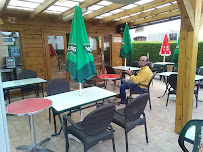 Atmosphère du Restaurant Snack-bar du Fraiteux à Plombières-les-Bains - n°2