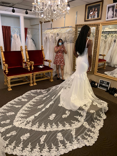Bridal Shop «Elegant Designs Bridal», reviews and photos, 2001 Arden Way, Sacramento, CA 95825, USA