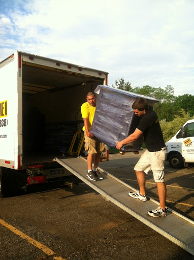 Moving Company «Handle With Care Moving & Delivery - Ann Arbor», reviews and photos, 4260 Varsity Dr, Ann Arbor, MI 48108, USA