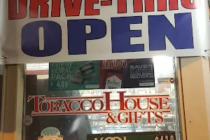 Tobacco house and gifts image