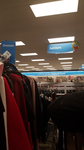 Clothing Store «Ross Dress for Less», reviews and photos, 926 Airport Center Rd, Allentown, PA 18109, USA