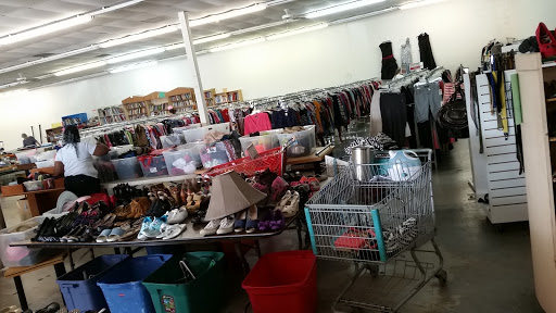 Thrift Store «Salvation Army Thrift Store», reviews and photos, 3400 McFarland Blvd, Northport, AL 35476, USA
