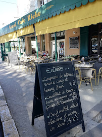 Grand Café Riche à Saint-Rémy-de-Provence menu
