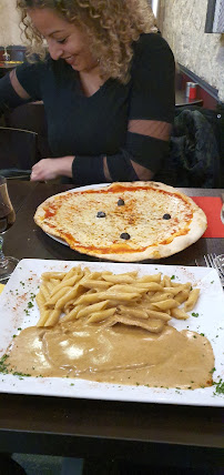 Pizza du Restaurant italien Bono Pizzeria à Pierrelaye - n°15