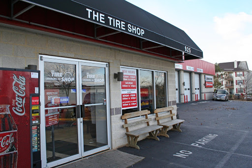 Tire Shop «The Tire Shop», reviews and photos, 925 Edwards Ferry Rd NE, Leesburg, VA 20176, USA