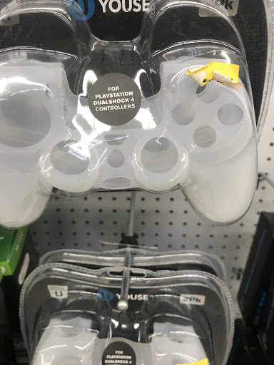 Video Game Store «GameStop», reviews and photos, 422 Northfield Rd A-5, Bedford, OH 44146, USA