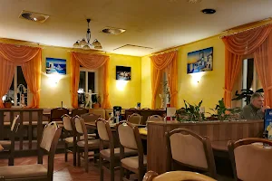 Restaurant Hermes image