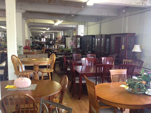 Furniture Store «Furniture Factory Outlet», reviews and photos, 127 Franklin St, Waterbury, CT 06706, USA