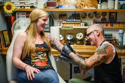 Tattoo Shop «Modern Age Tattoo Co», reviews and photos, 5369 N Dixie Hwy, Elizabethtown, KY 42701, USA