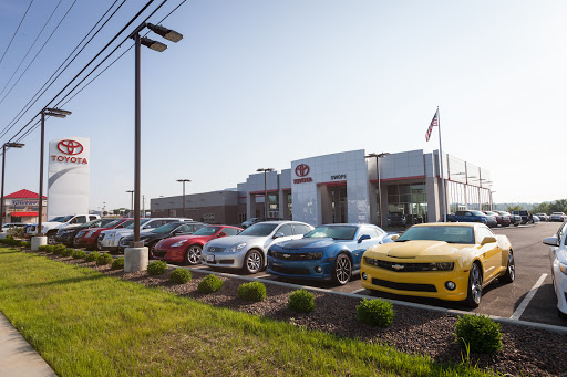 Toyota Dealer «Swope Toyota», reviews and photos, 1085 N Dixie Hwy, Elizabethtown, KY 42701, USA
