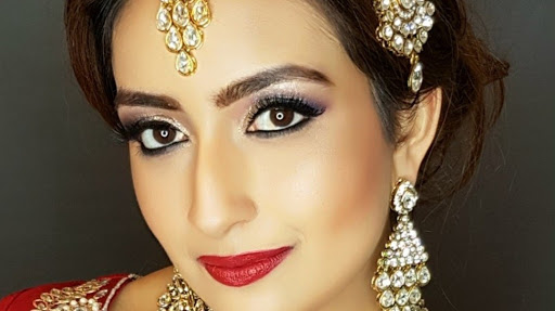 Preeti Bains - Makeup Artist & Hair Stylist