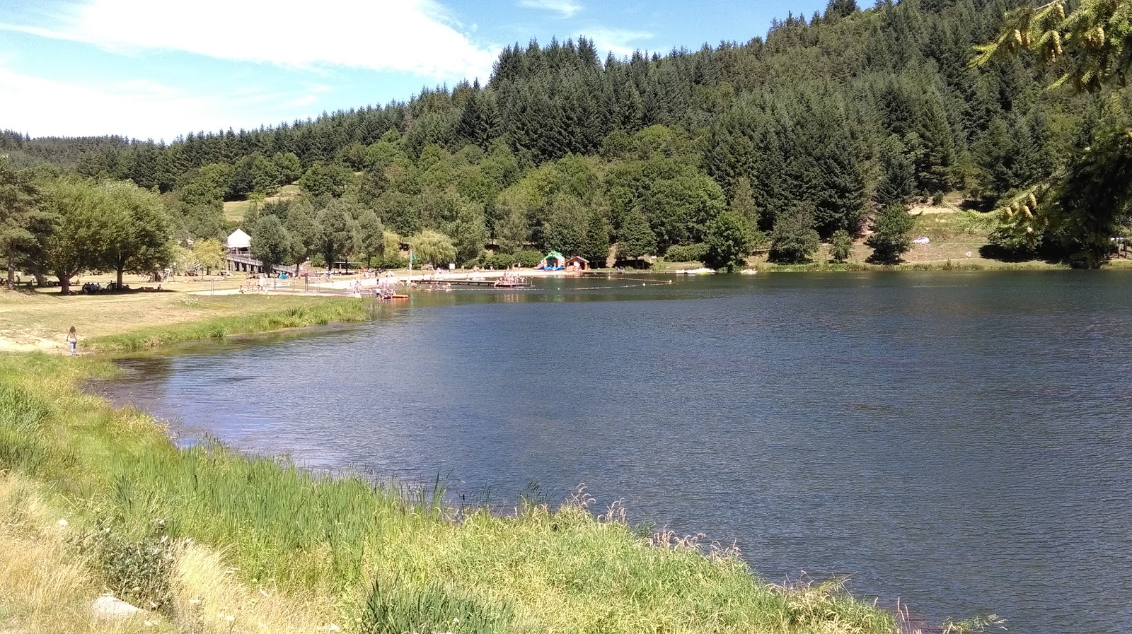 Plage du Lac de Saint Martial photo #7