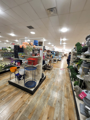 Department Store «HomeGoods», reviews and photos, 1644 Merrick Rd, Merrick, NY 11566, USA