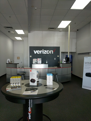 Cell Phone Store «GoWireless Verizon Authorized Retailer», reviews and photos, 1714 Hill Rd N, Pickerington, OH 43147, USA