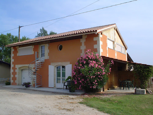 Lodge Les gîtes du Rimensac Cars