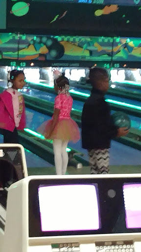 Bowling Alley «Lakewood Lanes», reviews and photos, 694 Lakewood Rd, Waterbury, CT 06704, USA