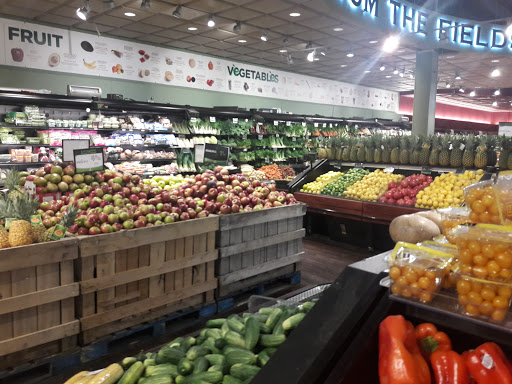 Kosher Grocery Store «Evergreen Kosher Market», reviews and photos, 59 NY-59, Monsey, NY 10952, USA