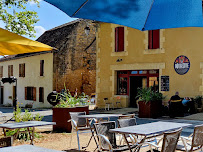 Atmosphère du Restaurant La Bougeotte à Saint-Avit-Sénieur - n°1
