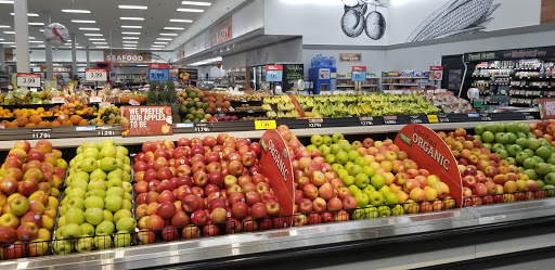 Grocery Store «Schnucks», reviews and photos, 501 Beltline Rd, Collinsville, IL 62234, USA