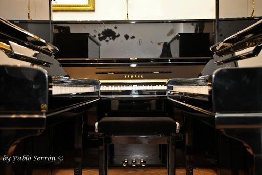 Venta, reparación y afinacion de pianos y armonios - la Tecla