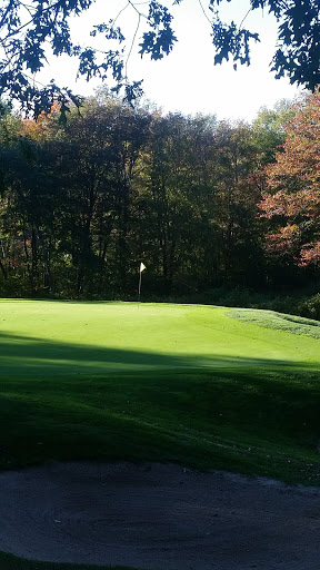 Golf Course «Wentworth Hills Golf Club», reviews and photos, 27 Bow St, Plainville, MA 02762, USA