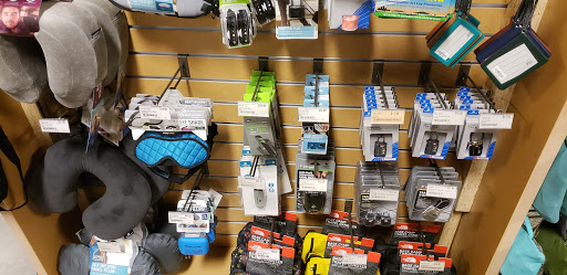 Camping Store «REI», reviews and photos, 22 Chapel View Blvd, Cranston, RI 02920, USA