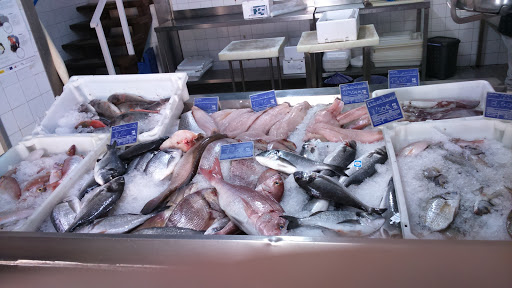 Pescados y Mariscos Estévez
