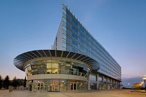 Hotel NH Lyon Airport image